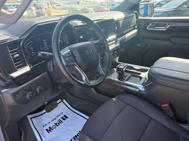 Certified 2024 Chevrolet Silverado 1500 RST w/ Convenience Package II AWD/4WD image 18