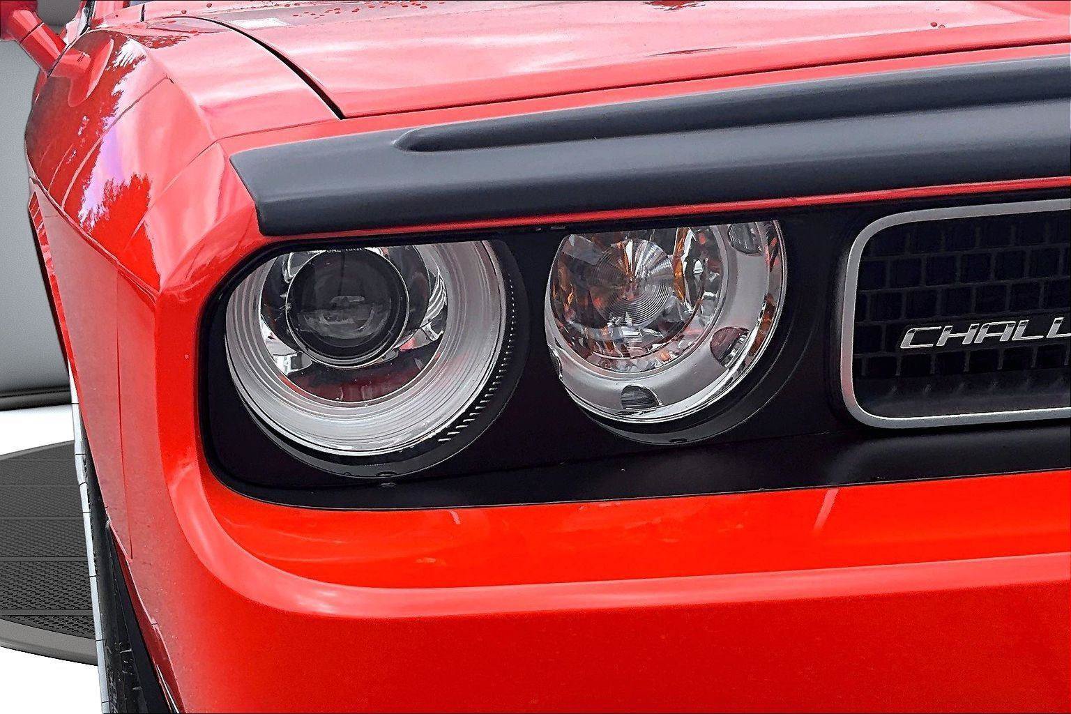 Used 2009 Dodge Challenger SRT8 w/ SRT Option Group II RWD image 32