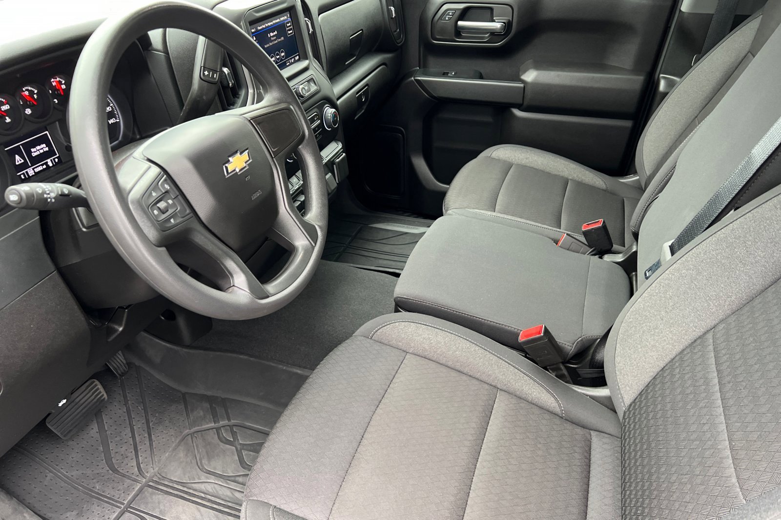 Used 2024 Chevrolet Silverado 1500 Custom image 7