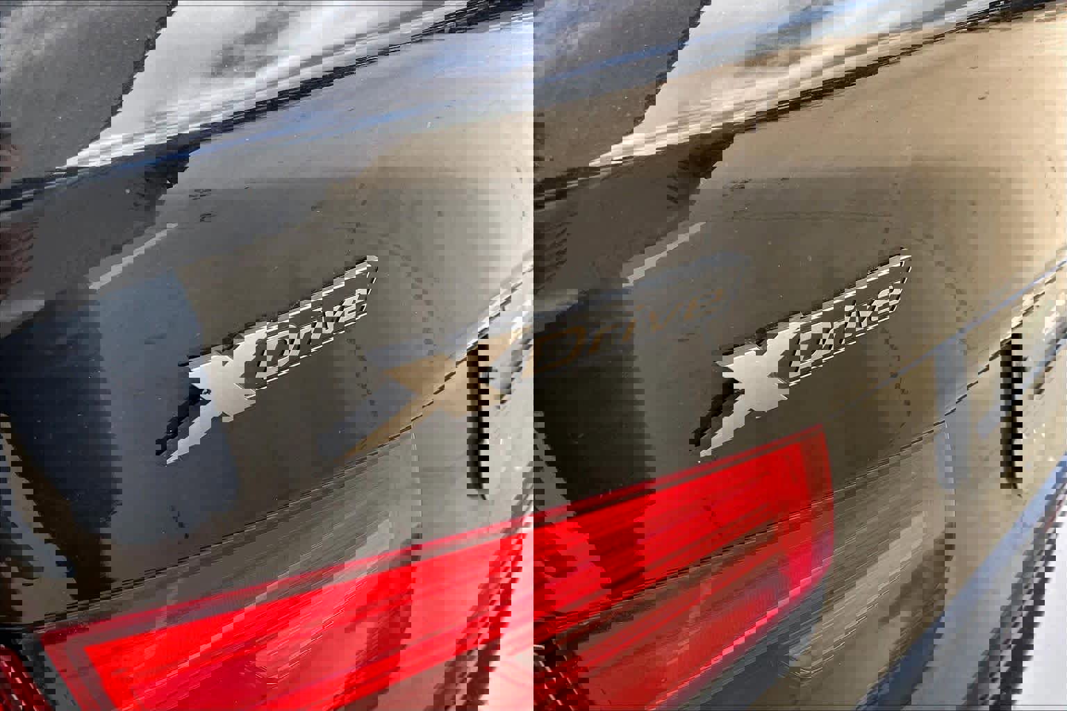 Used 2018 BMW M550i xDrive image 30