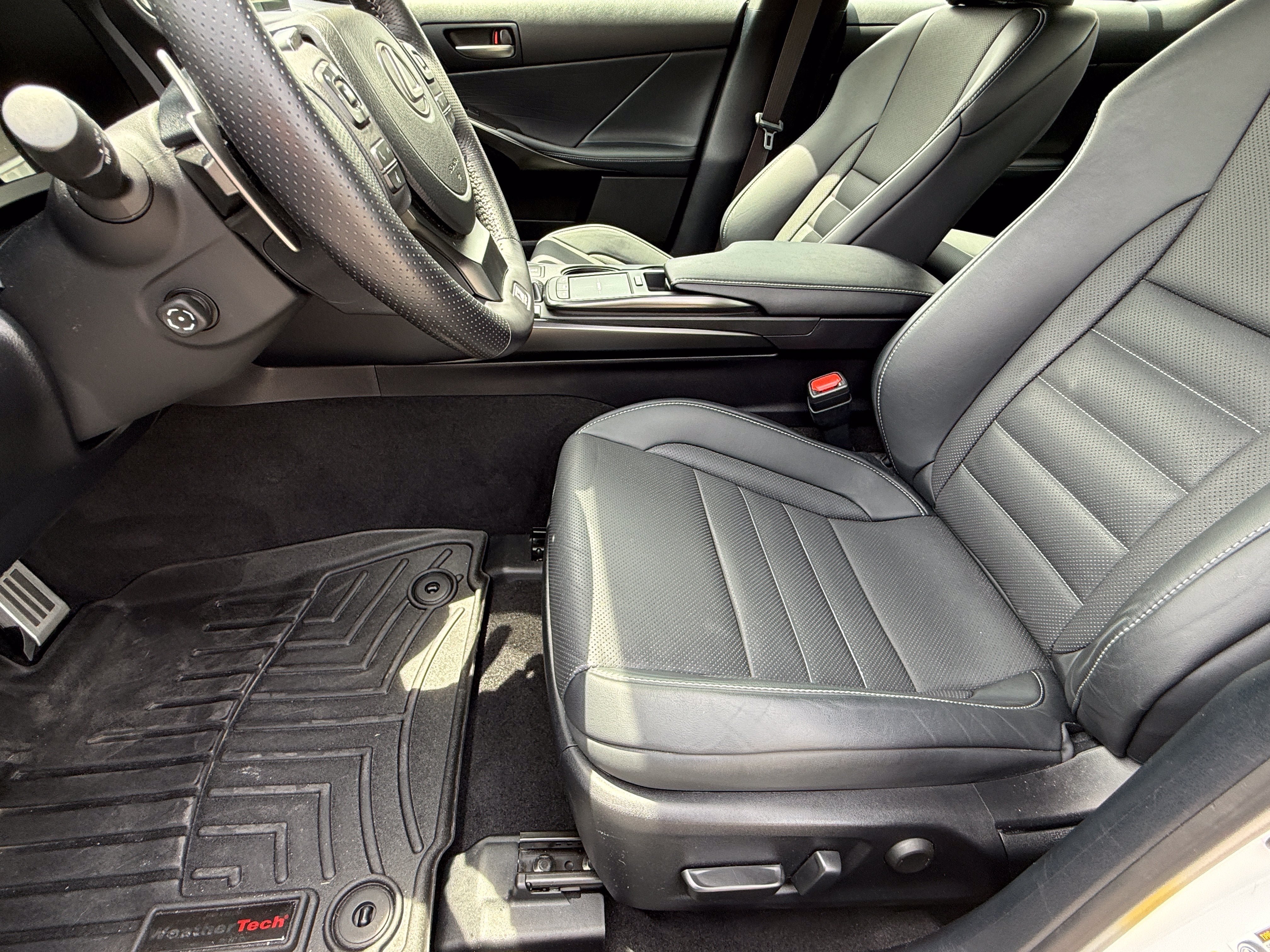 Used 2023 Lexus IS 350 F Sport w/ Navigation Package RWD image 20