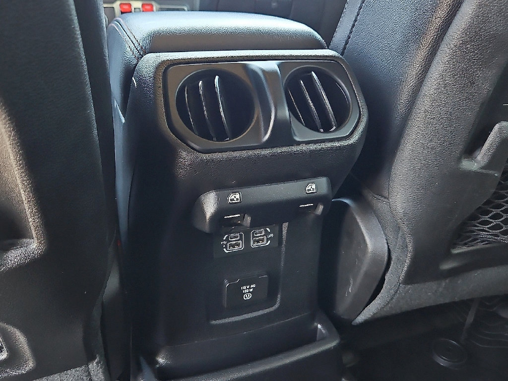 Used 2019 Jeep Wrangler Unlimited Rubicon AWD/4WD image 20