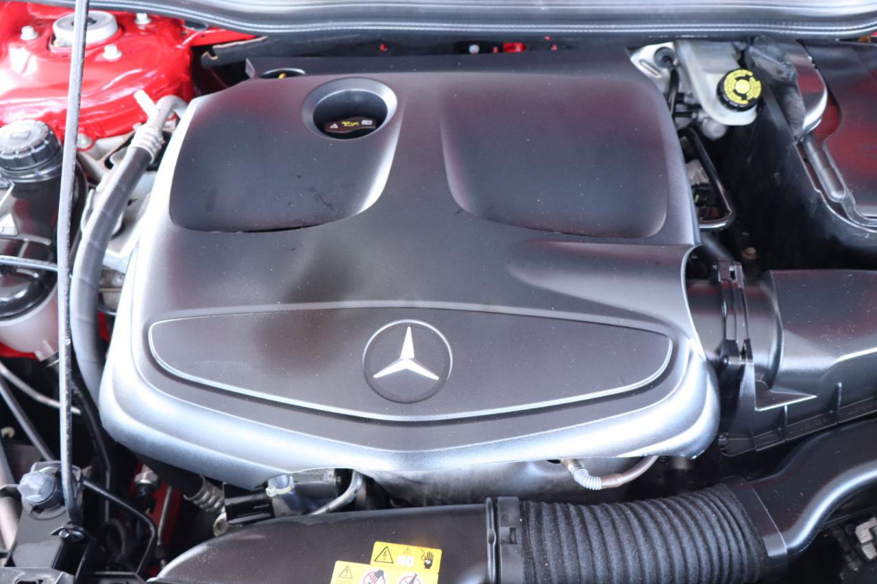 Used 2018 Mercedes-Benz CLA 250 4MATIC image 41