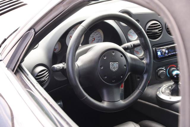 Used 2005 Dodge Viper SRT-10 RWD image 36