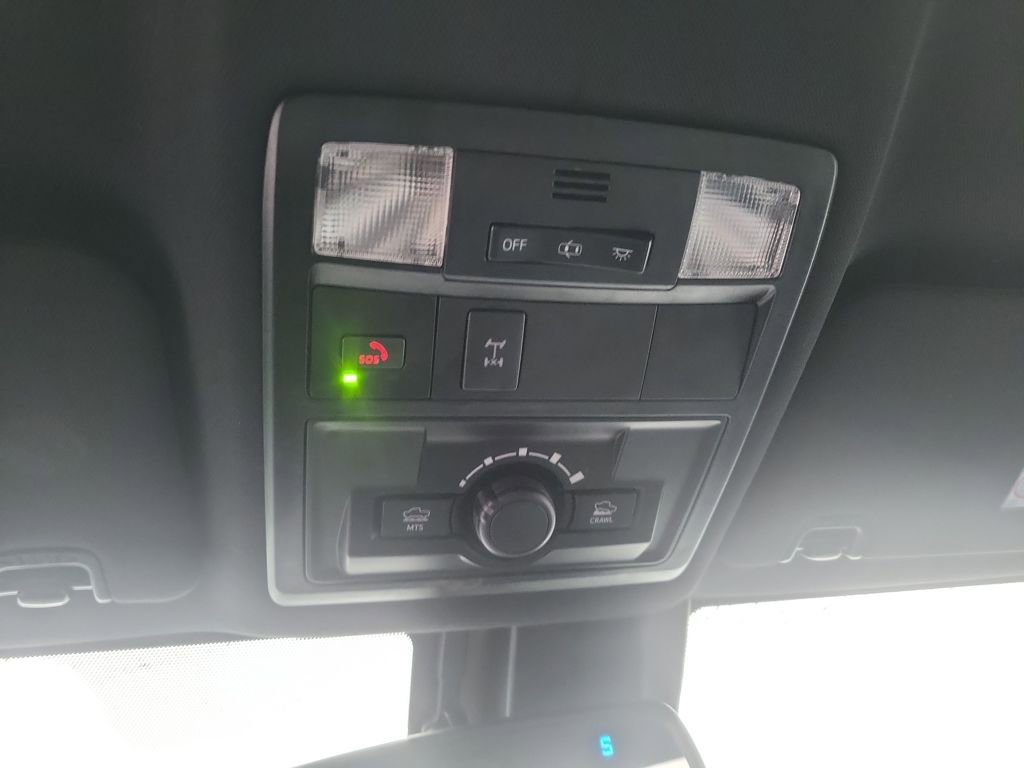 Used 2023 Toyota Tacoma TRD Off-Road w/ Technology Package image 34