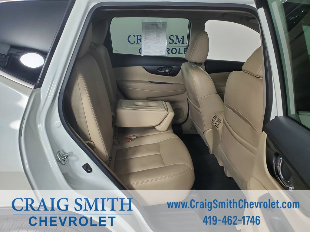 Used 2016 Nissan Rogue SL w/ SL Premium Package FWD image 14