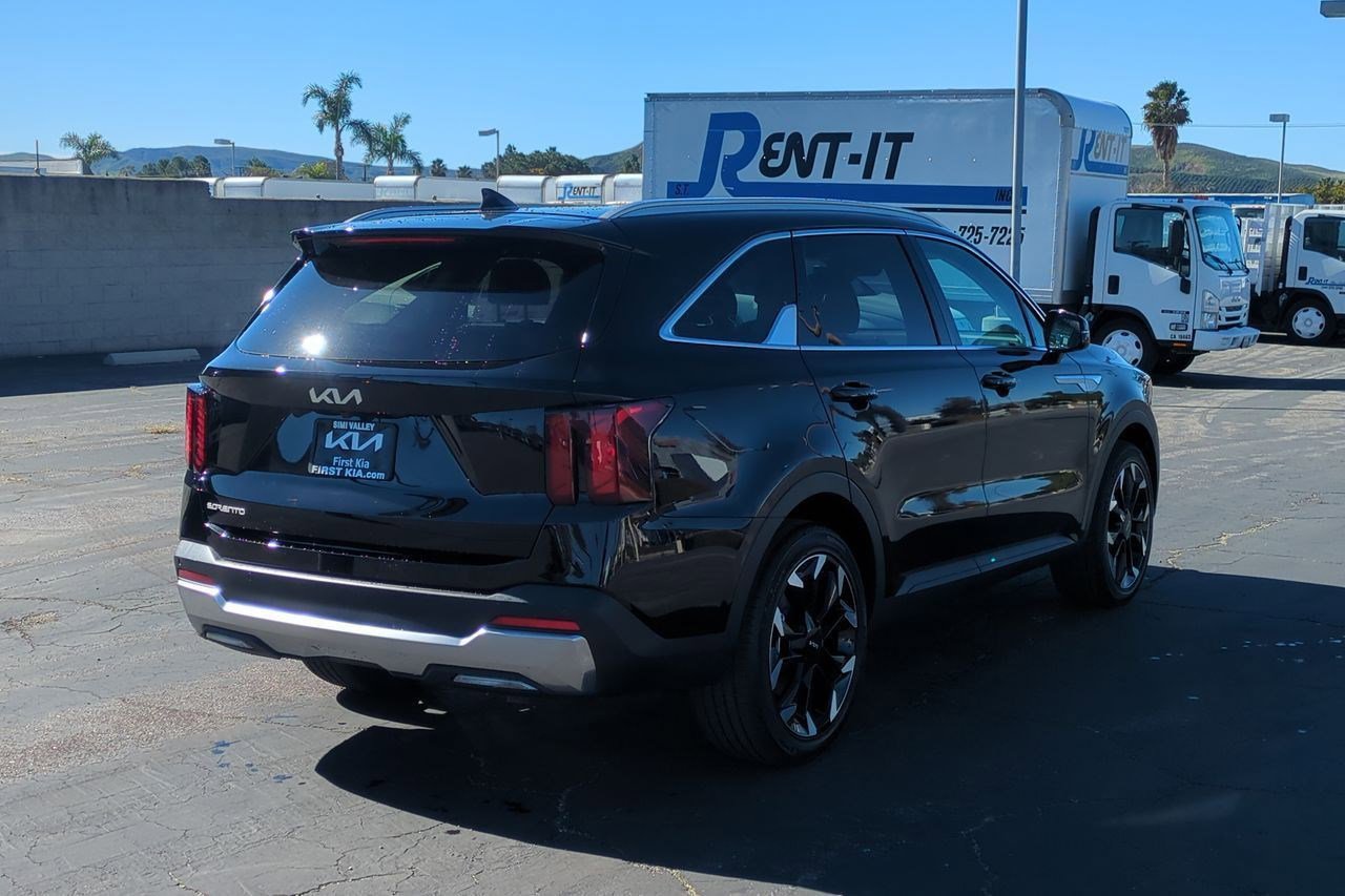 New 2026 Kia Sorento EX FWD image 5
