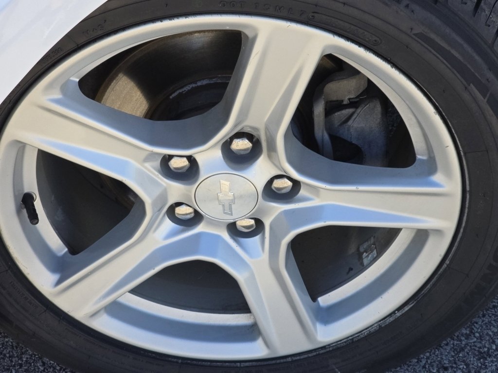 Used 2017 Chevrolet Camaro LT image 3