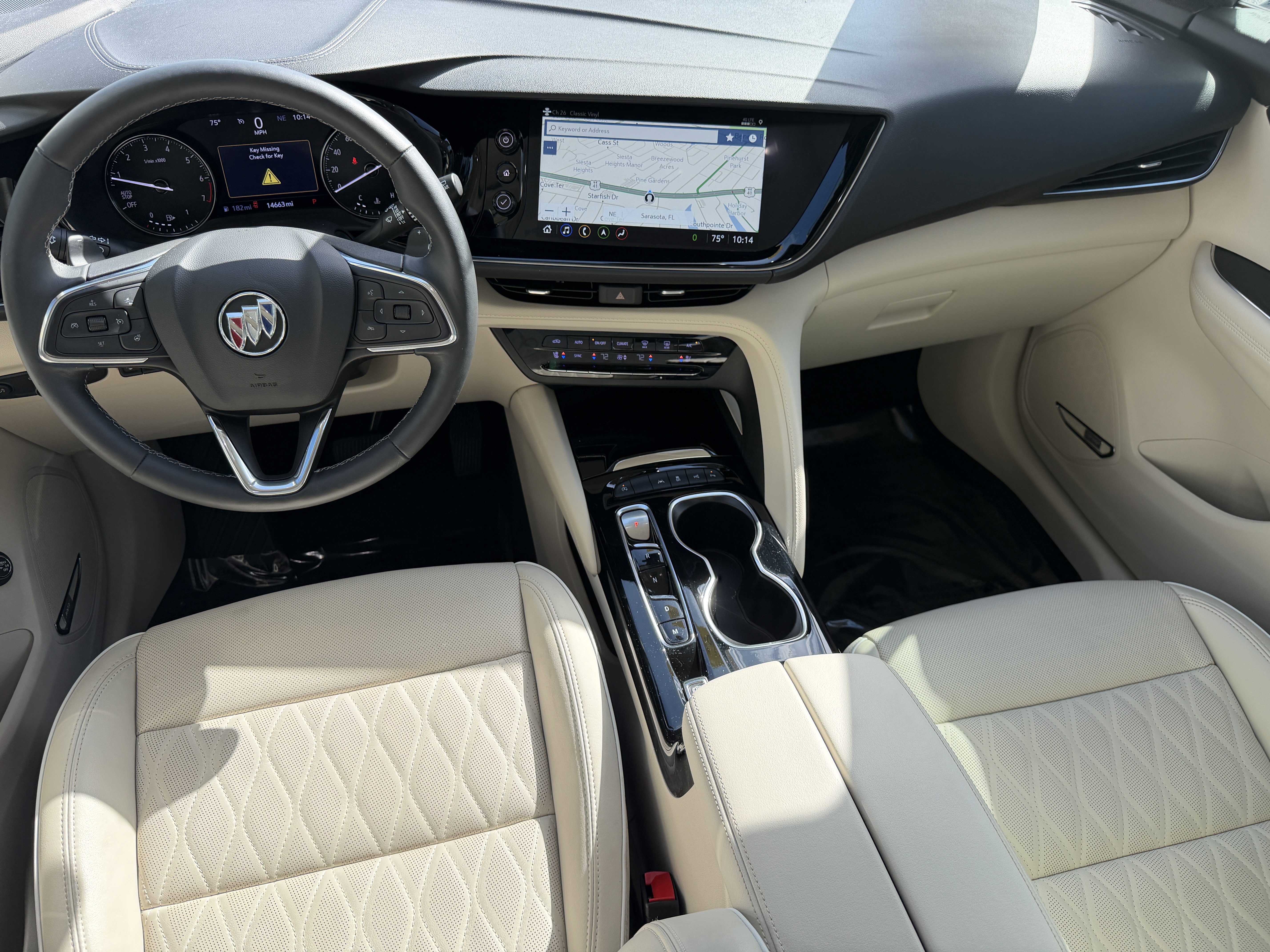 Used 2023 Buick Envision Avenir image 11