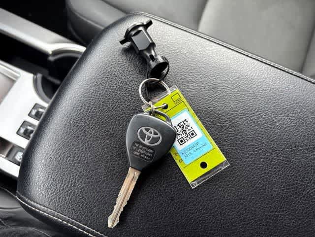 Used 2019 Toyota 4Runner SR5 Premium RWD image 25