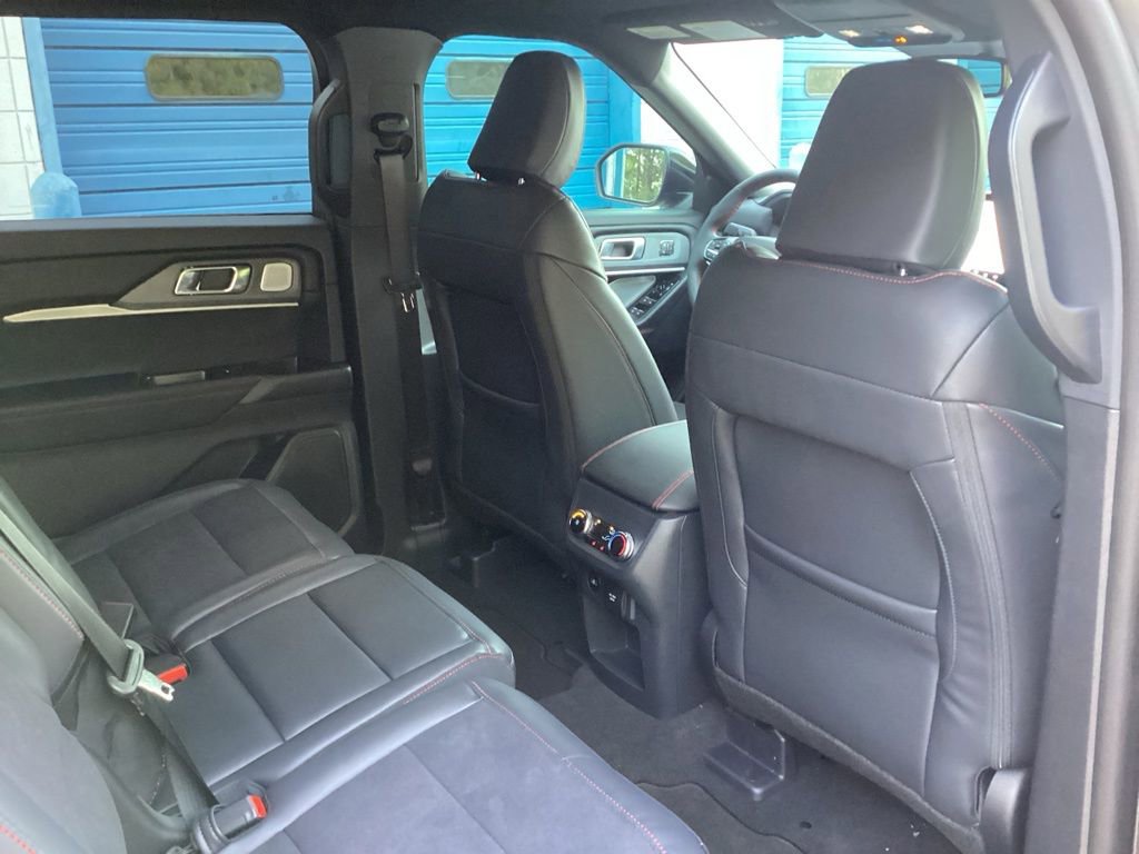 New 2026 Ford Explorer ST w/ Sun And Sound Package image 40