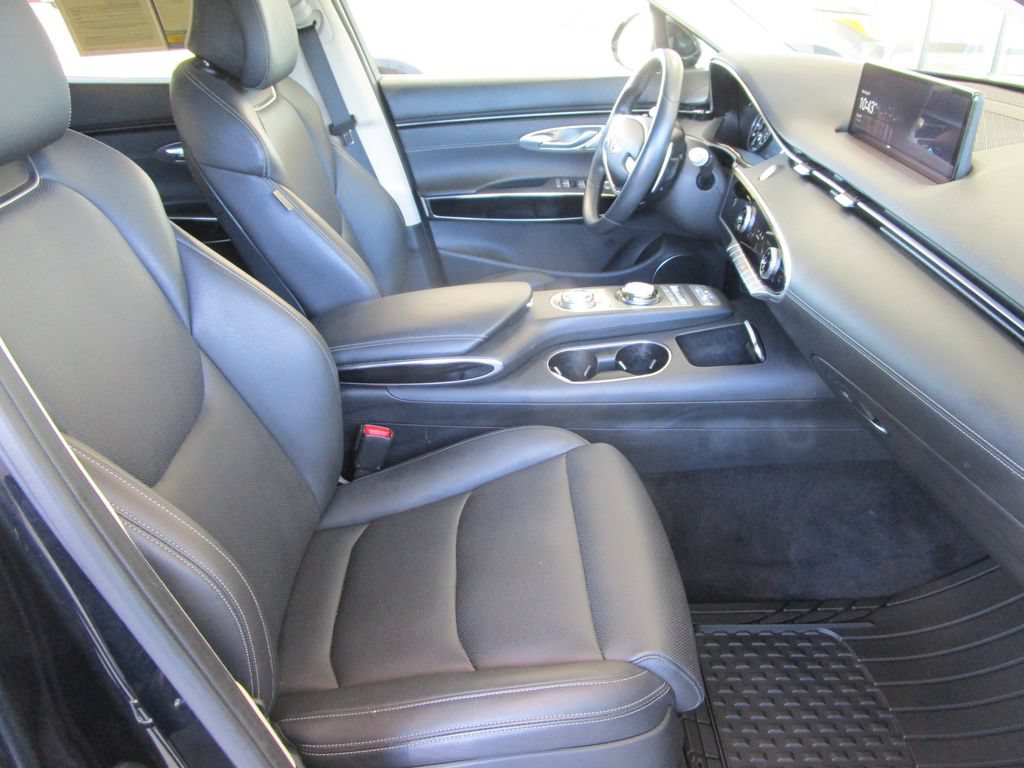 Used 2025 Genesis GV70 2.5T AWD/4WD image 20