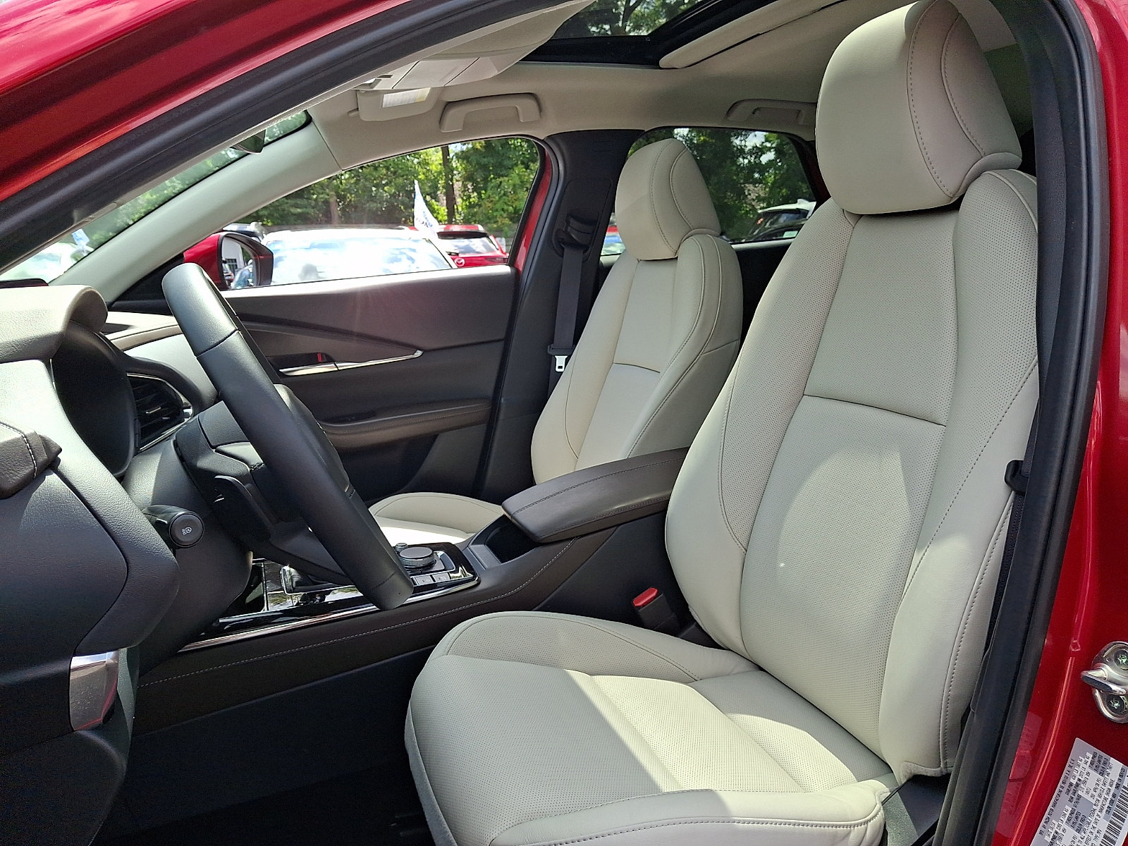 Certified 2025 MAZDA CX-30 AWD 2.5 S w/ Premium Package image 11