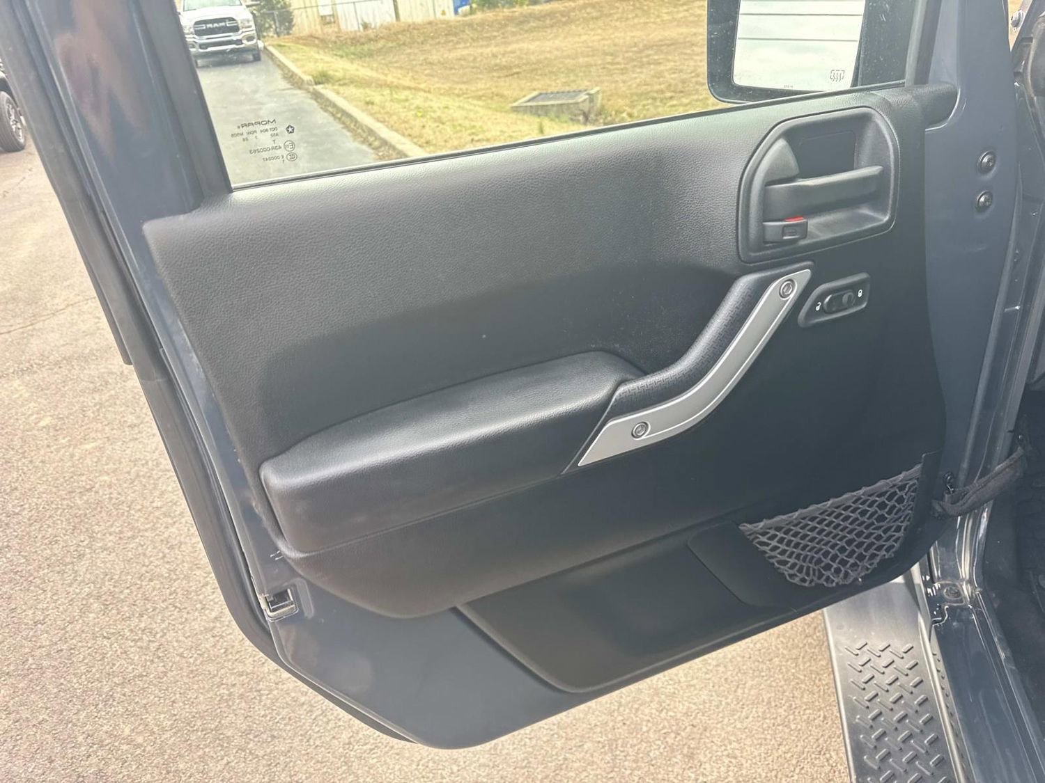 Used 2017 Jeep Wrangler Unlimited Sahara w/ Max Tow Package image 19