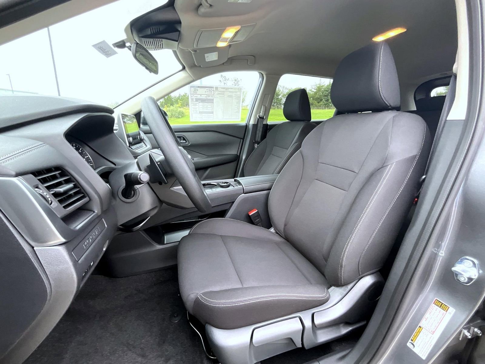 New 2026 Nissan Rogue S image 11