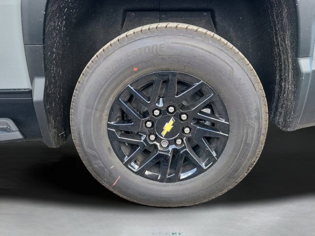 New 2026 Chevrolet Silverado EV LT w/ Plus Package AWD/4WD image 11