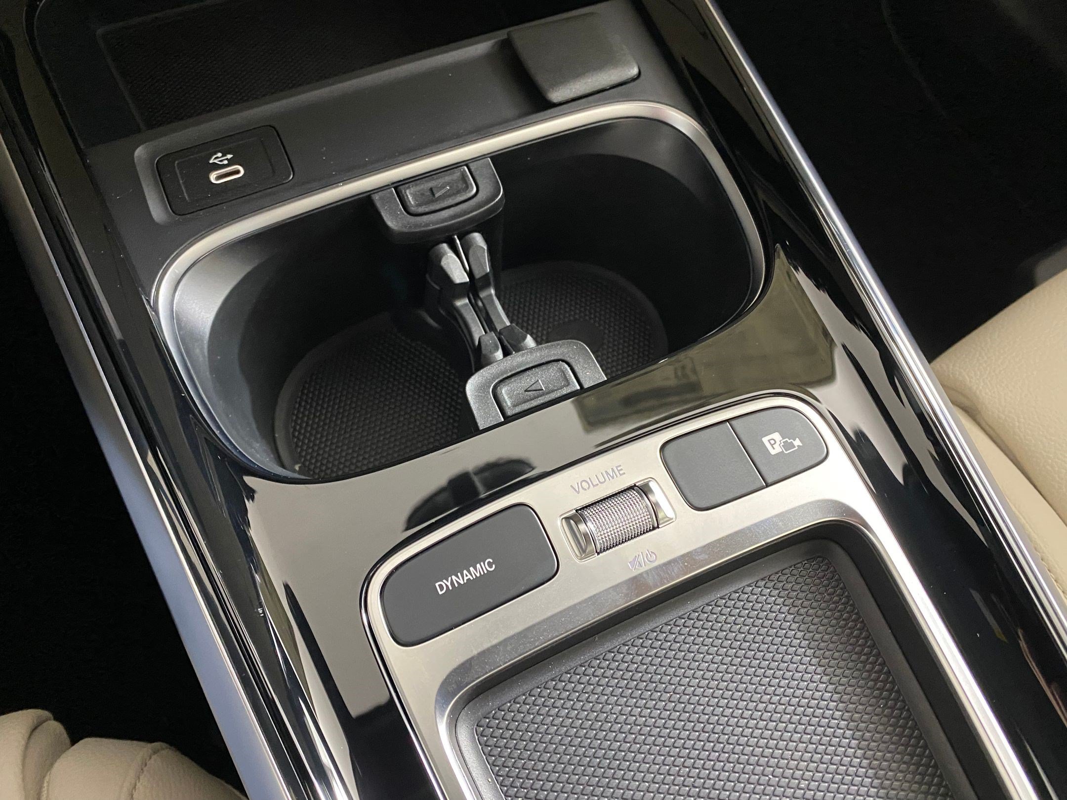 Certified 2026 Mercedes-Benz GLB 250 4MATIC image 18