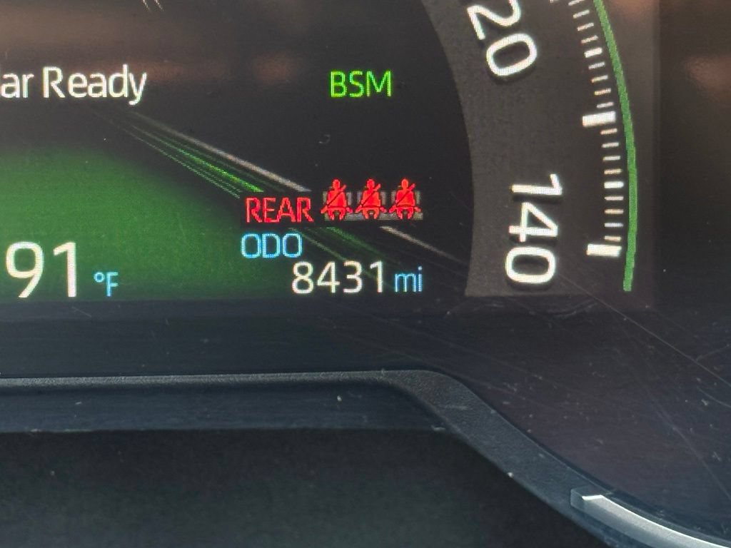 Used 2025 Toyota RAV4 XLE Premium w/ Weather Package AWD/4WD image 7