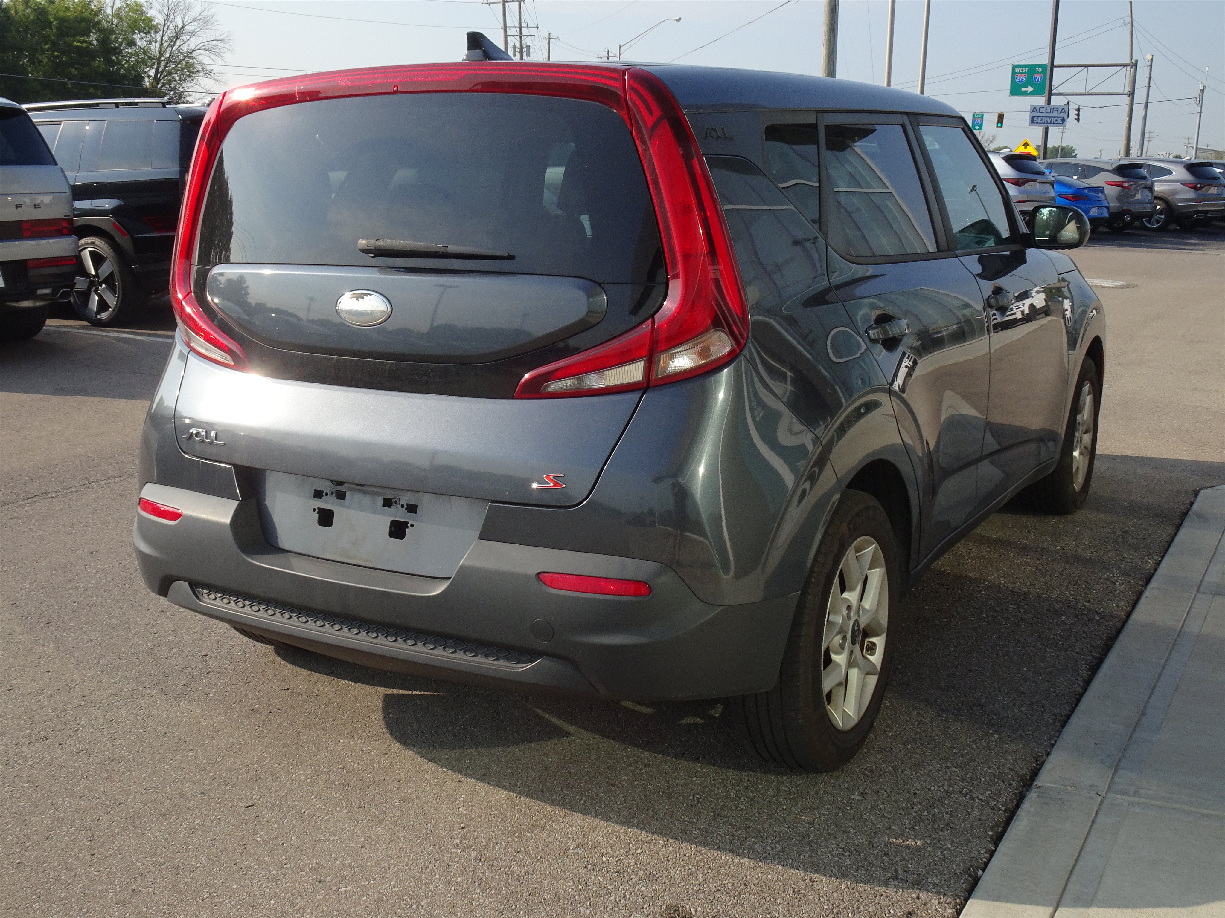 Used 2020 Kia Soul S FWD image 5