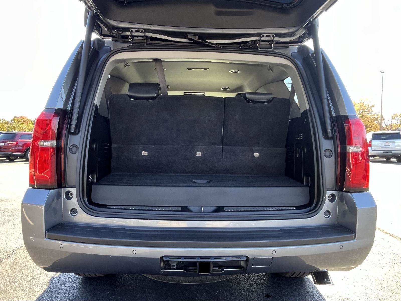 Used 2019 Chevrolet Tahoe LT w/ LT Signature Package image 29