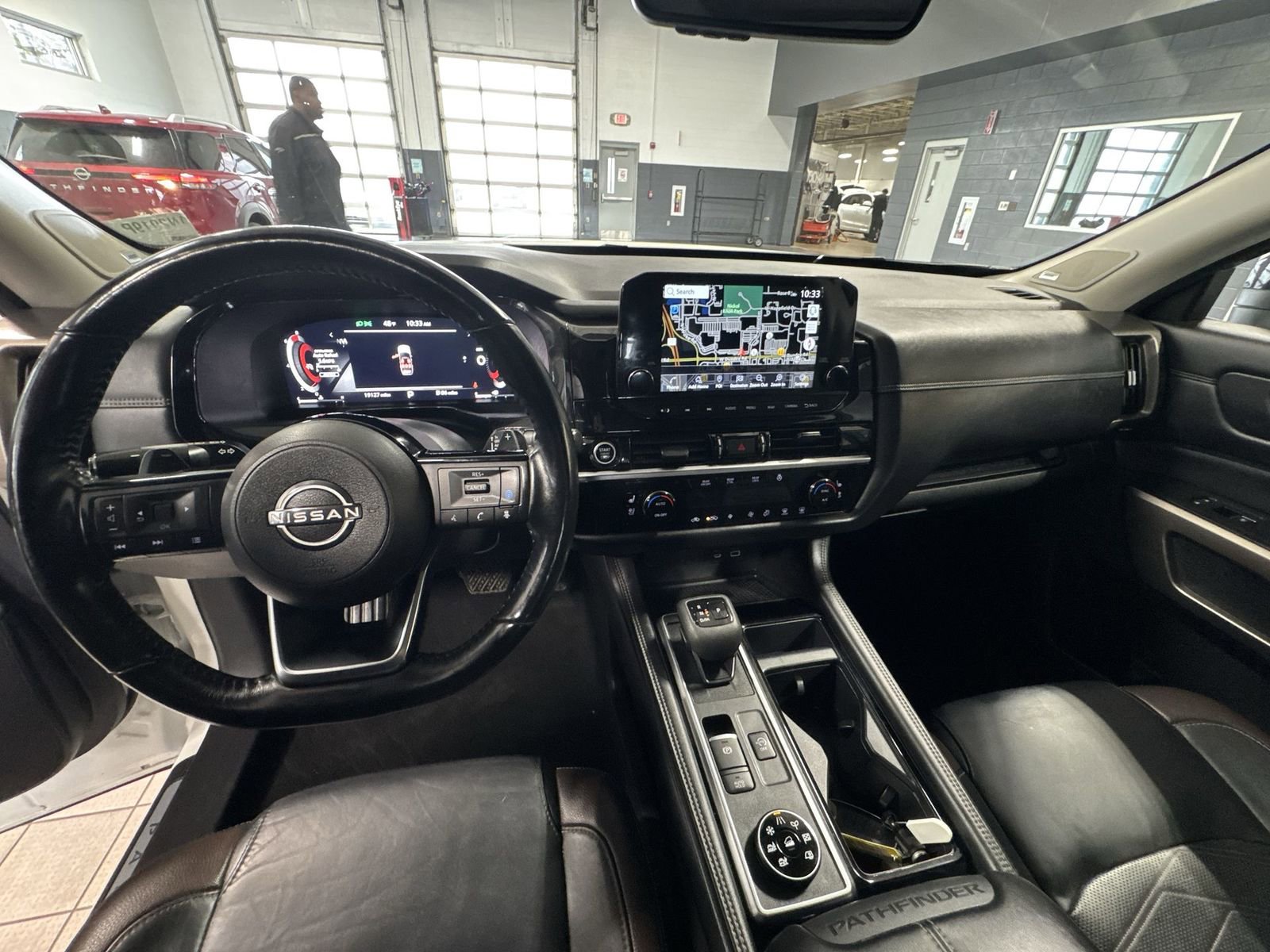 Certified 2023 Nissan Pathfinder Platinum AWD/4WD image 31