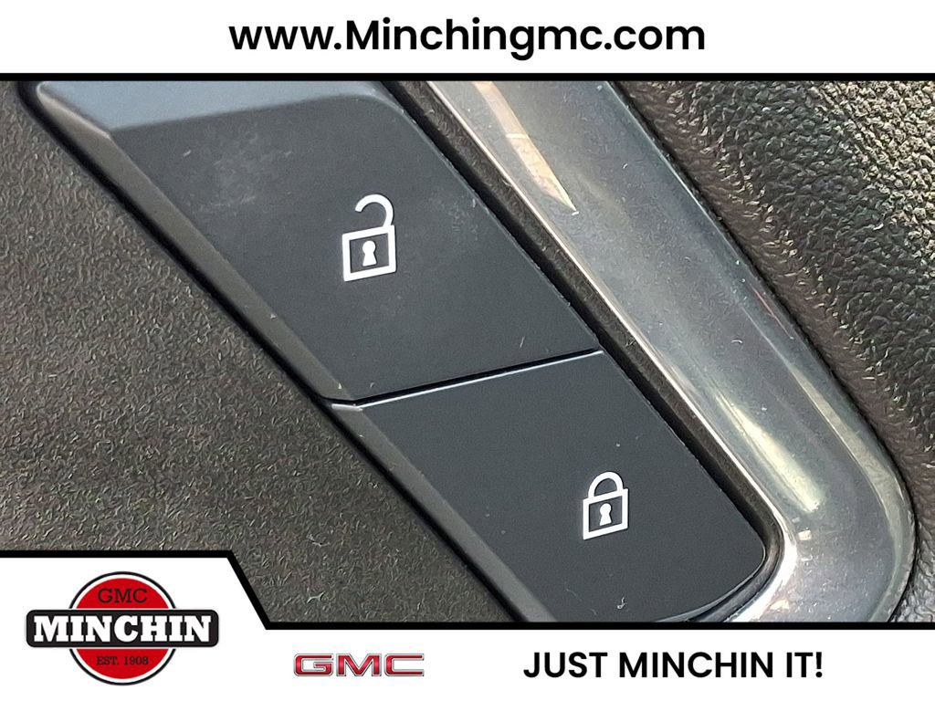 Used 2023 Chevrolet Suburban Premier AWD/4WD image 26