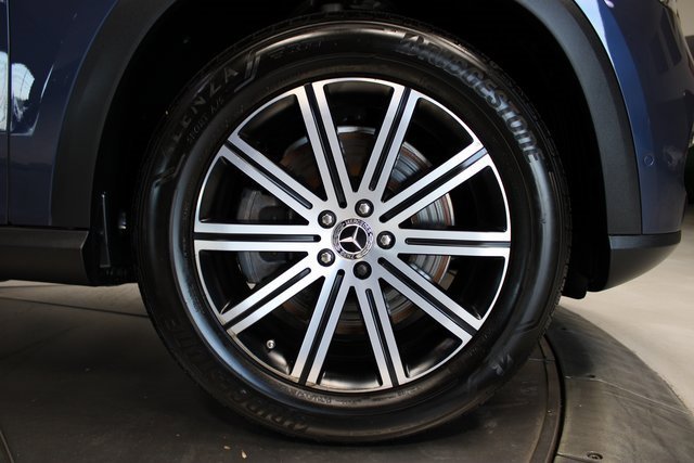 Used 2024 Mercedes-Benz GLE 450e 4MATIC image 38