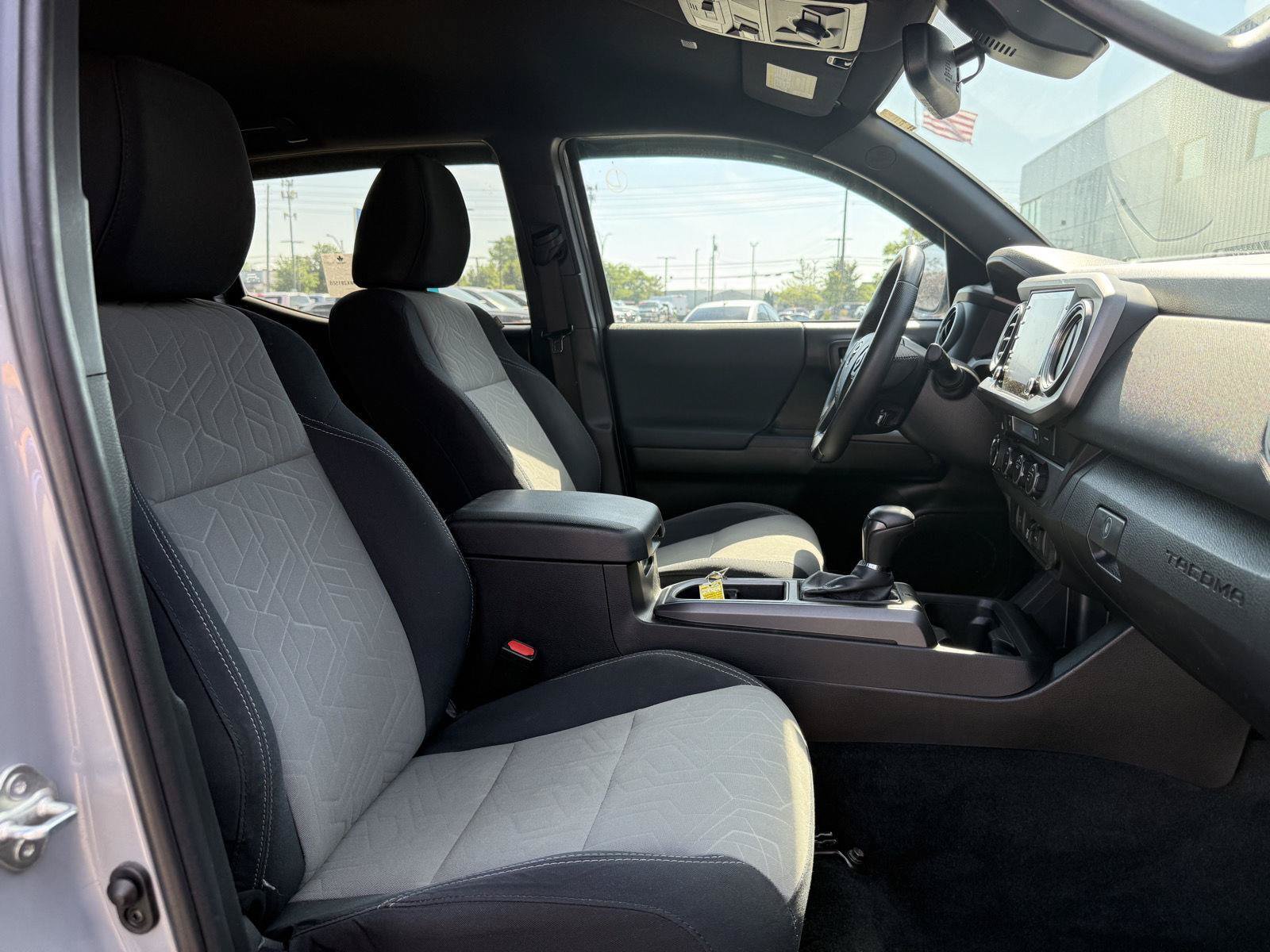 Used 2021 Toyota Tacoma TRD Pro AWD/4WD image 12