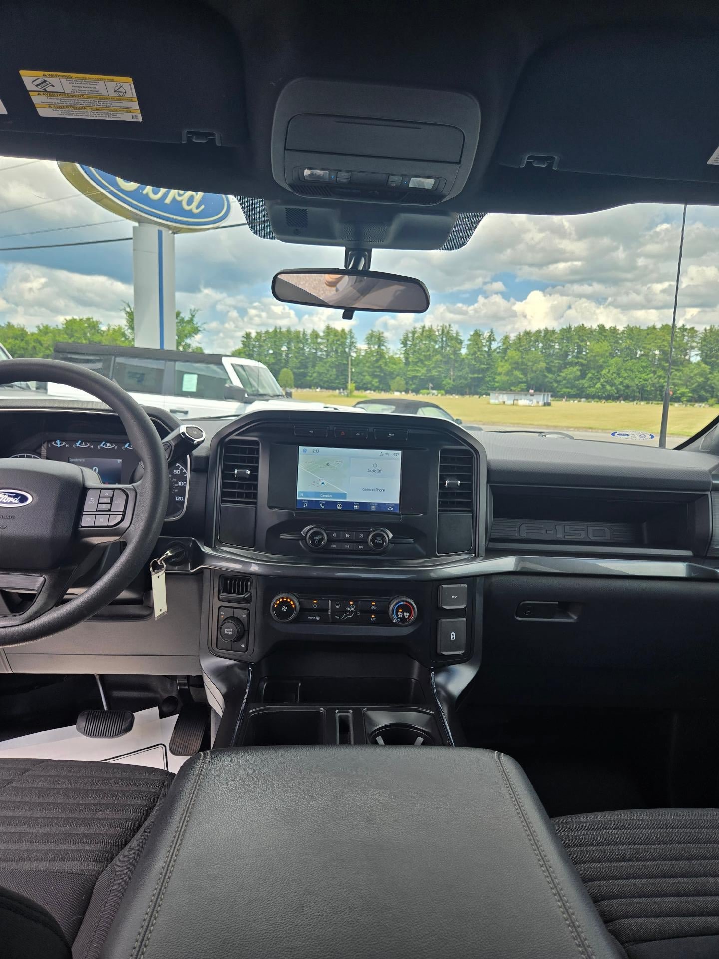 Used 2022 Ford F150 XL w/ STX Appearance Package AWD/4WD image 21