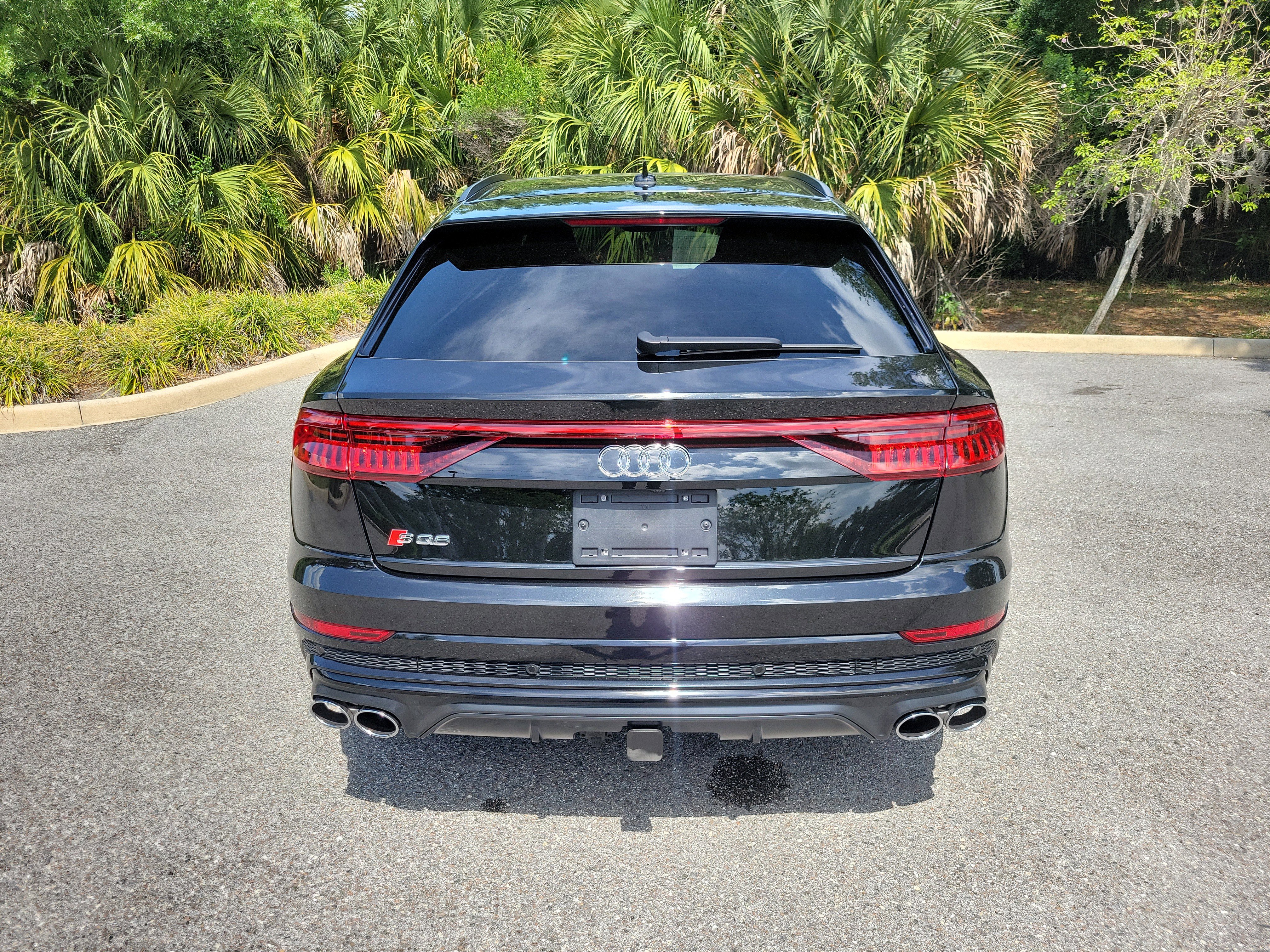 Used 2023 Audi SQ8 Prestige w/ Prestige Package image 5