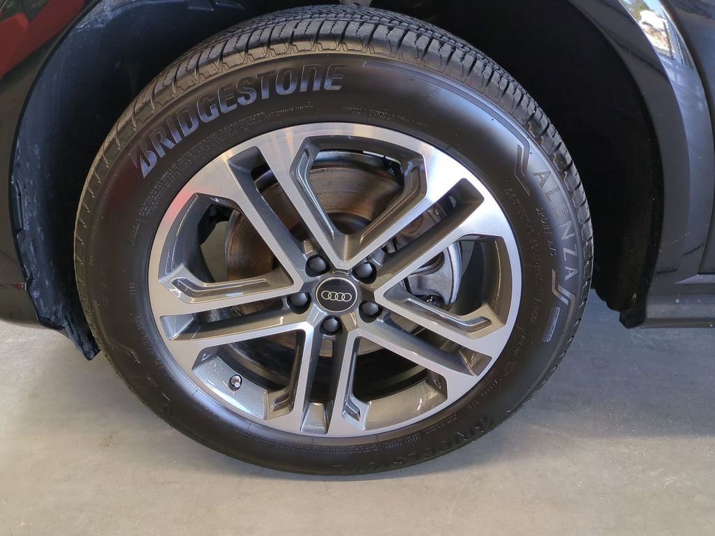 Used 2025 Audi Q5 Premium Plus w/ Premium Plus image 10