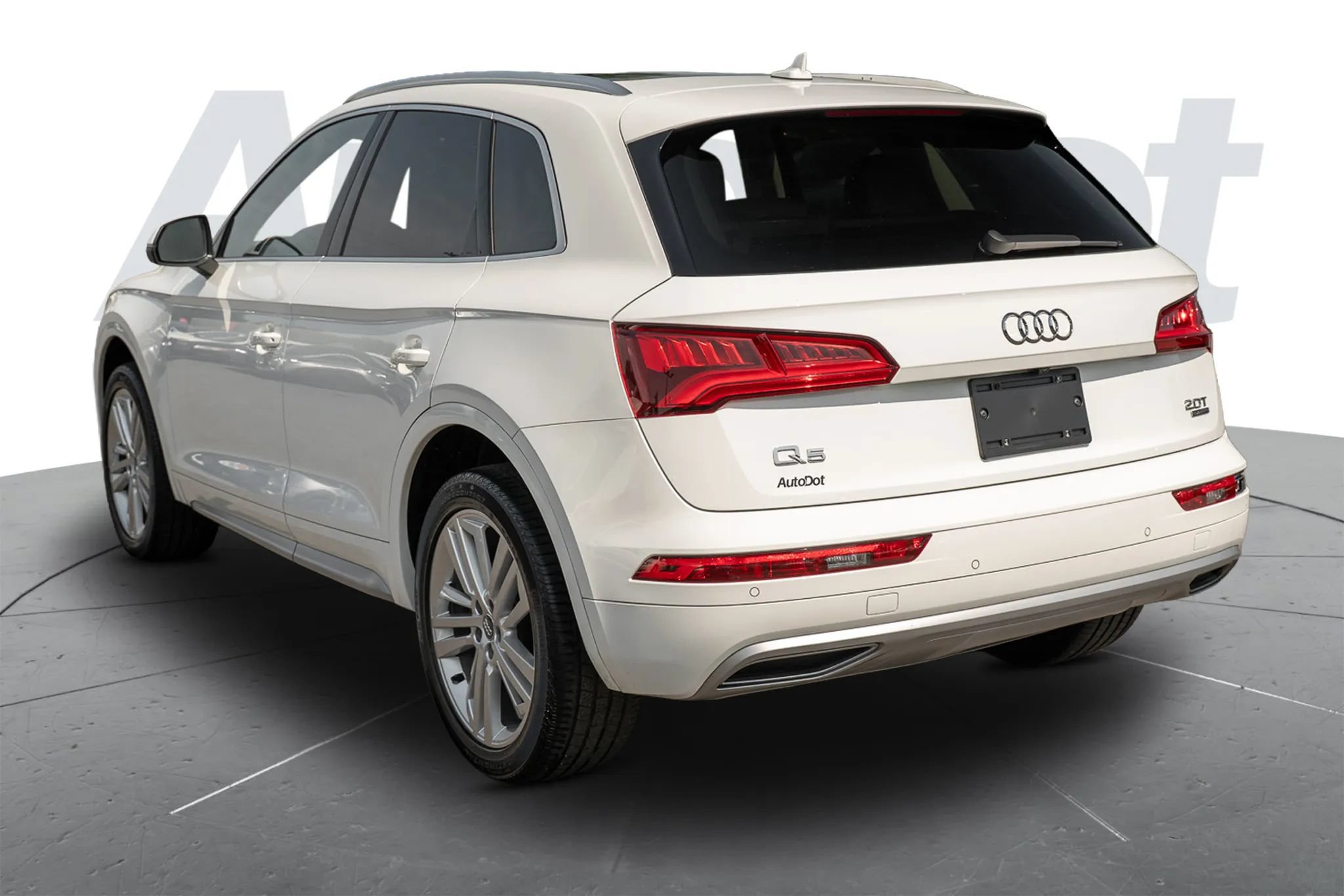 Used 2018 Audi Q5 2.0T Premium Plus AWD/4WD image 2