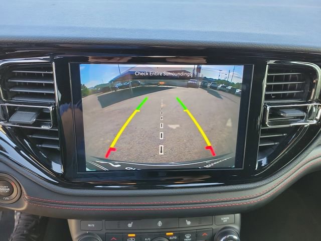 Used 2025 Dodge Durango GT AWD/4WD image 19