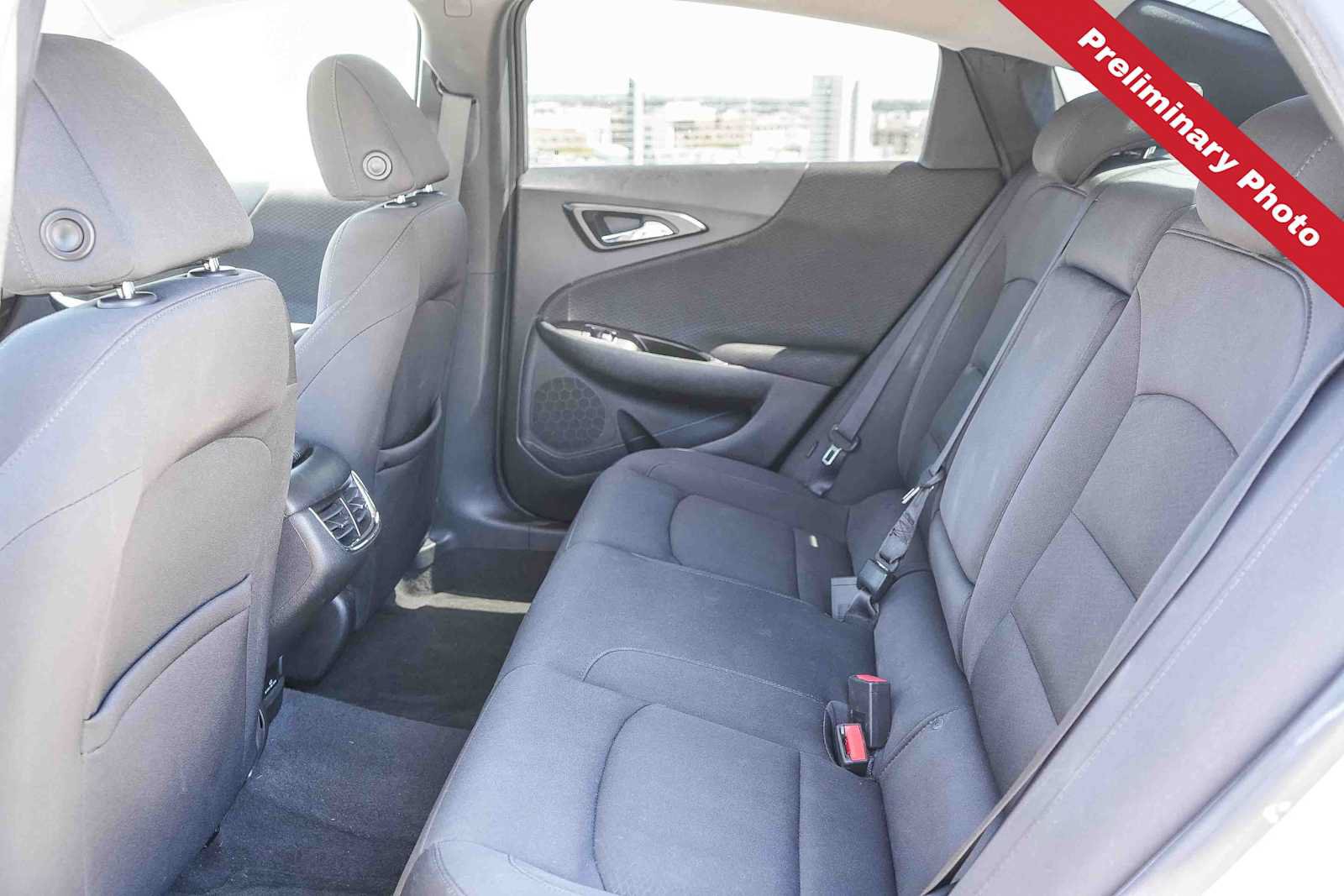 Used 2016 Chevrolet Malibu LT FWD image 13