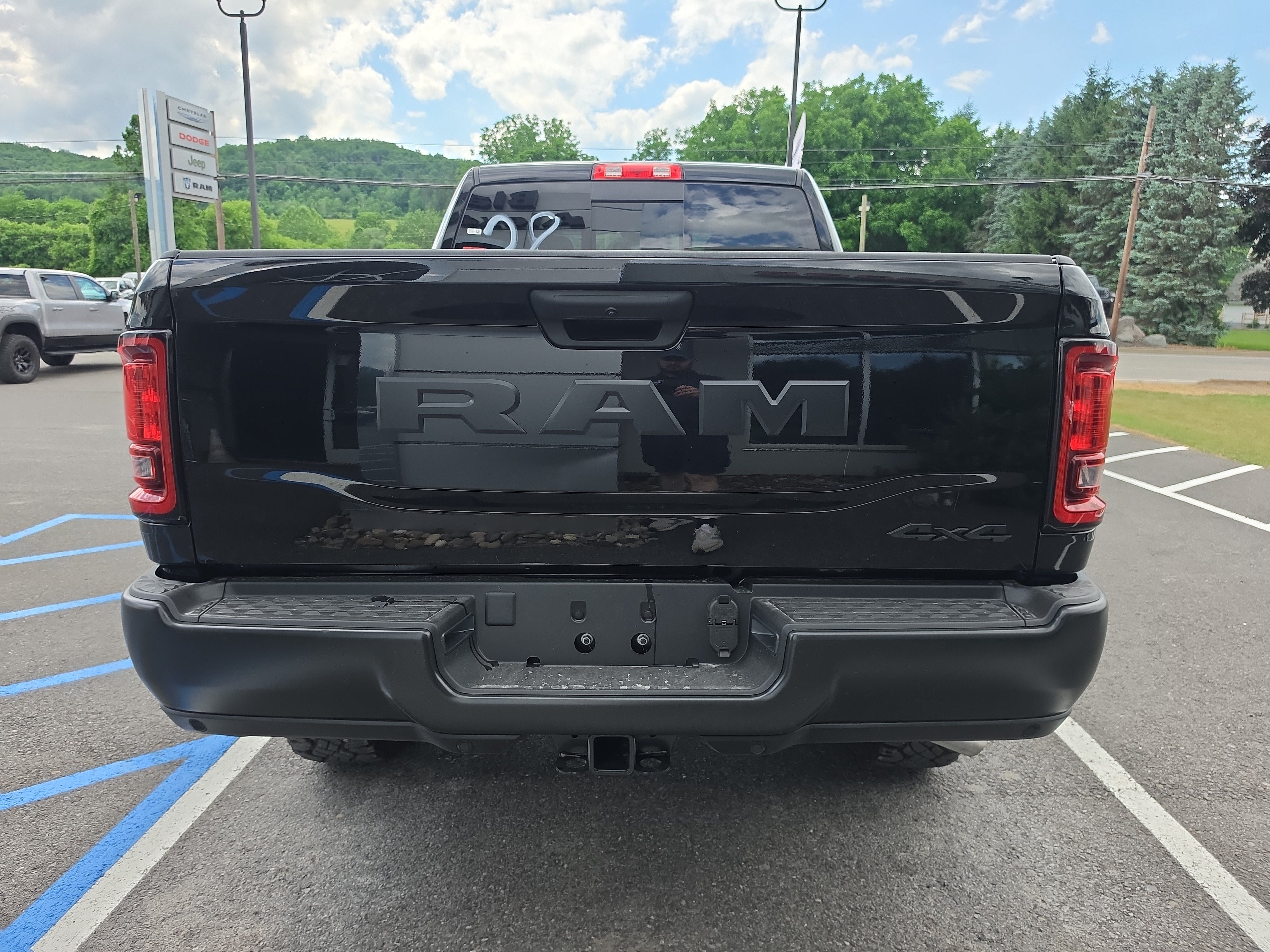 New 2026 RAM 2500 Warlock AWD/4WD image 4