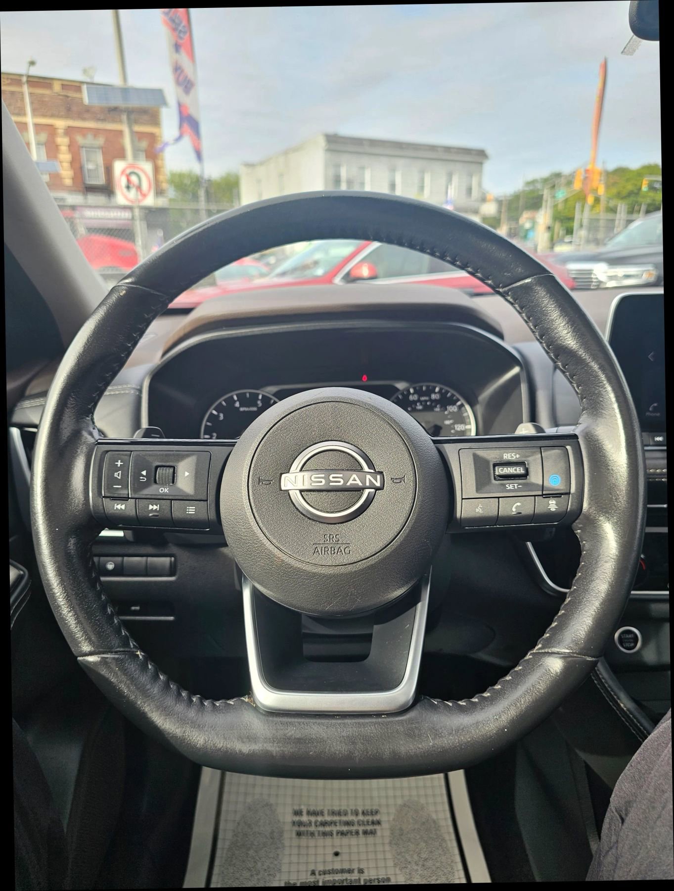 Used 2023 Nissan Rogue SL image 14