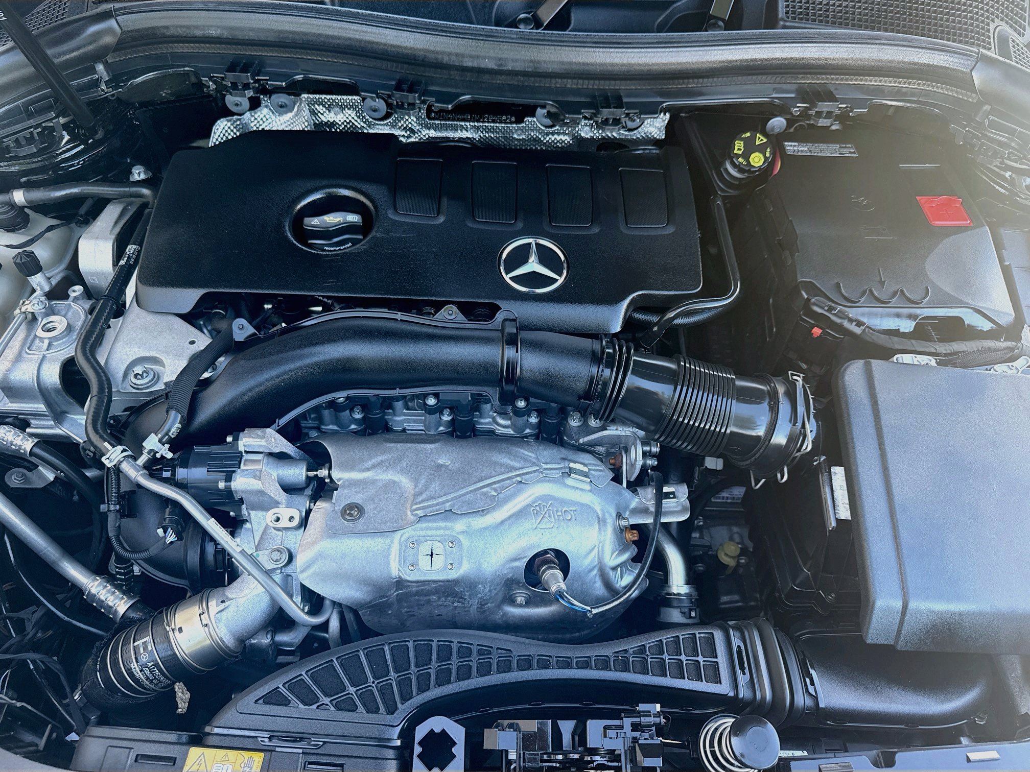Used 2021 Mercedes-Benz GLA 250 4MATIC w/ Premium Package image 35