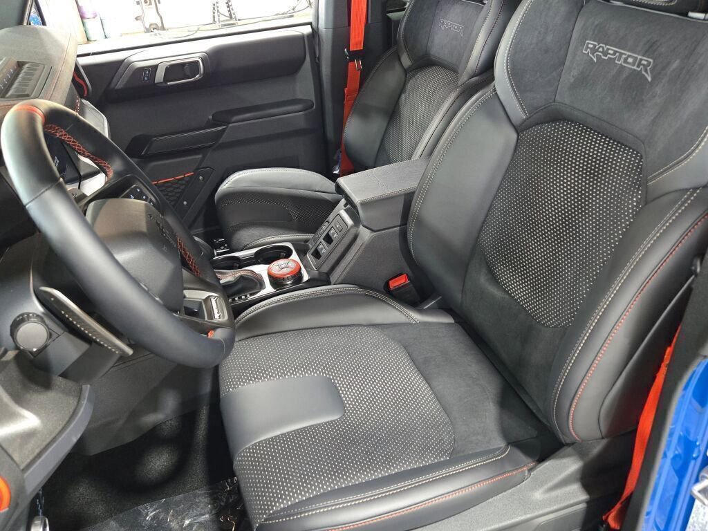 New 2025 Ford Bronco Raptor image 21