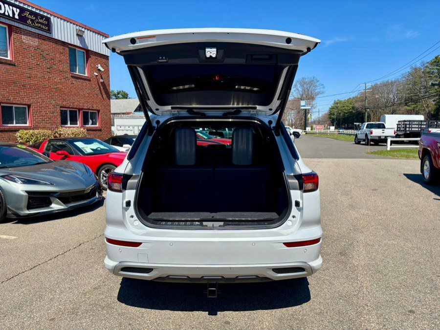 Used 2023 Mitsubishi Outlander SE image 33