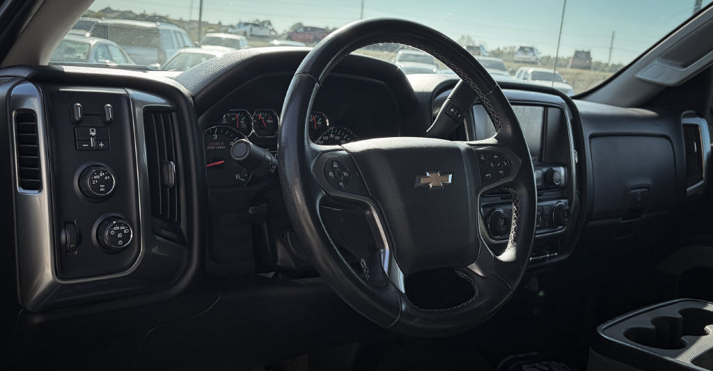 Used 2016 Chevrolet Silverado 1500 LT w/ Midnight Edition AWD/4WD image 2