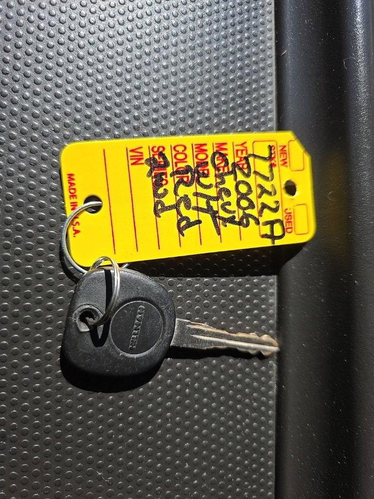 Used 2006 Chevrolet Silverado 1500 W/T image 7