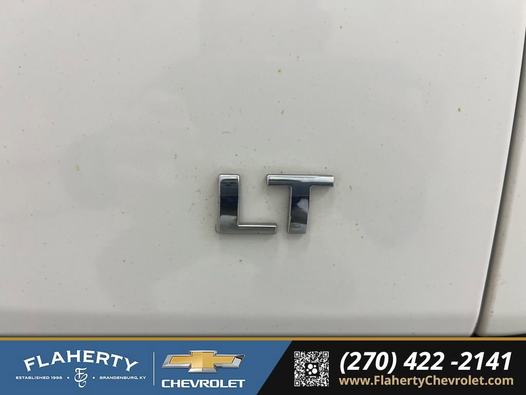 Used 2023 Chevrolet Traverse LT w/ LPO, Floor Liner Package image 19