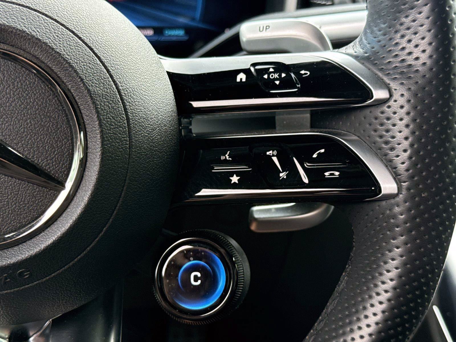 Certified 2024 Mercedes-Benz SL 43 AMG image 32