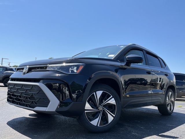 New 2026 Volkswagen Taos SE AWD/4WD image 24