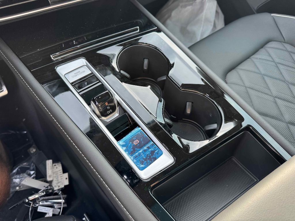 New 2026 Volkswagen Atlas SEL Premium R-Line image 20