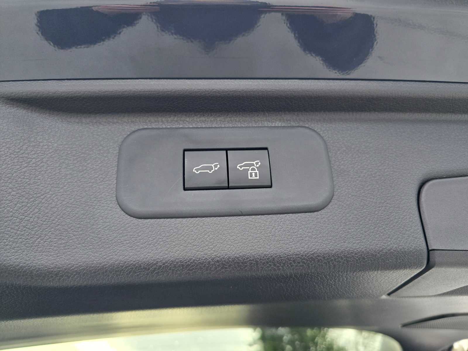 Used 2025 Toyota Grand Highlander Limited image 19