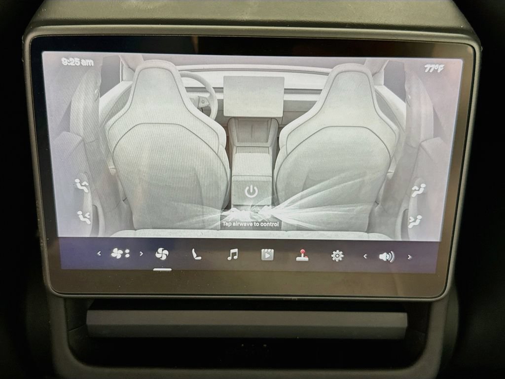 Used 2024 Tesla Model 3 Performance AWD/4WD image 24