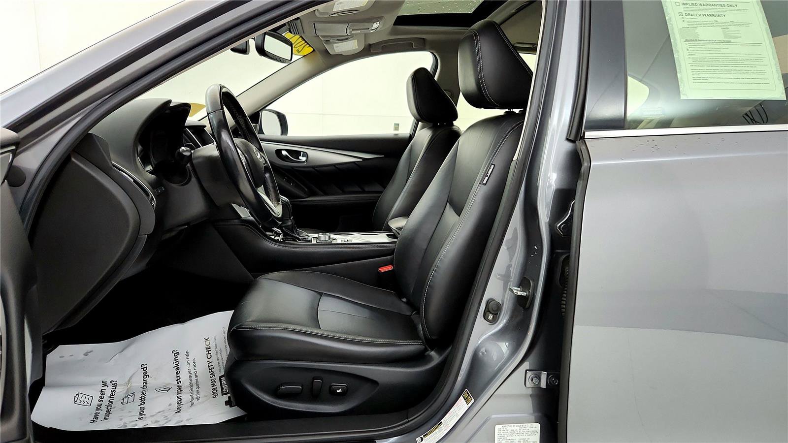 Used 2021 INFINITI Q50 Luxe w/ Seat & Sound Package image 26