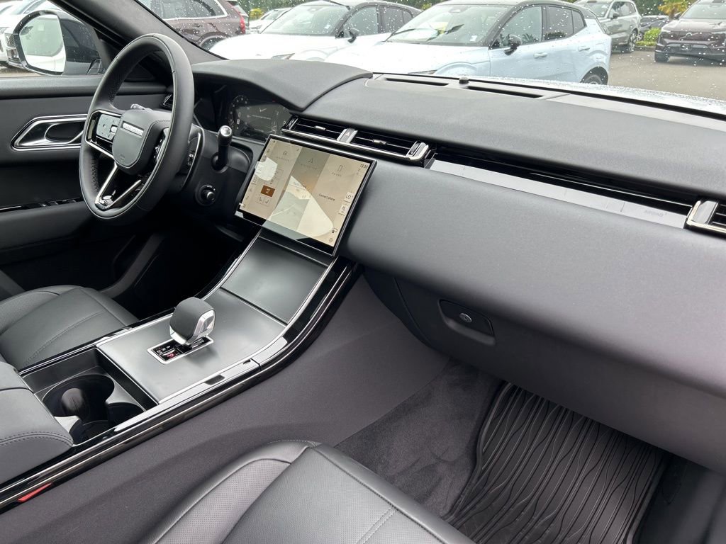 New 2026 Land Rover Range Rover Velar S image 20