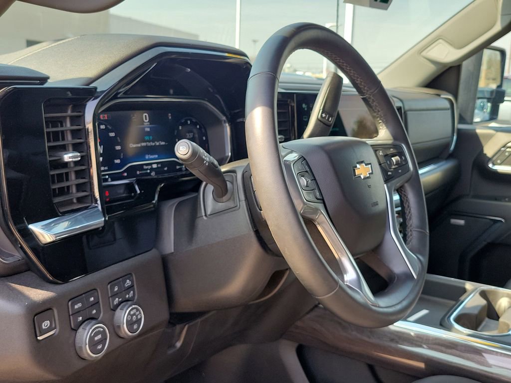Used 2024 Chevrolet Silverado 2500 LTZ w/ LTZ Plus Package image 18